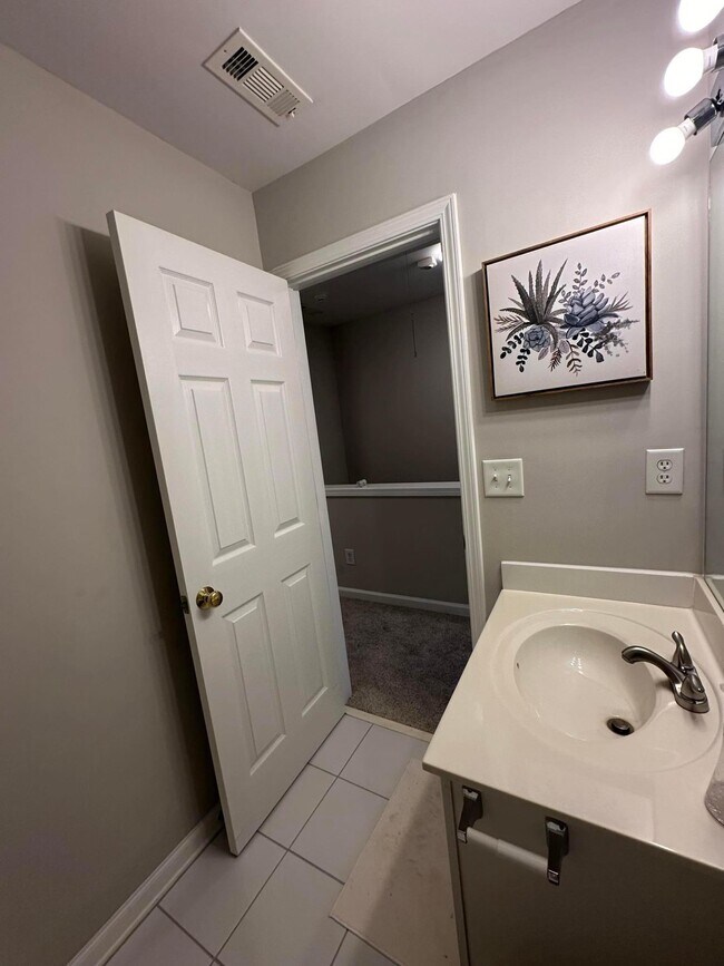 Foto del edificio - 2371 Towneview Ct SE