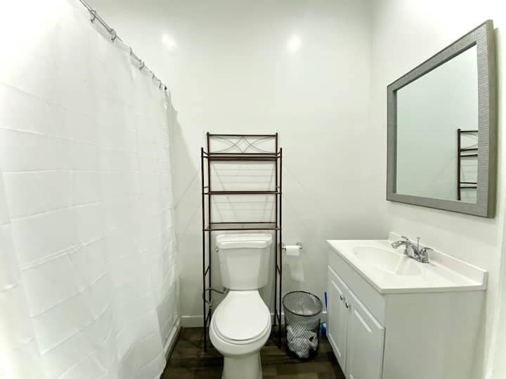 Building Photo - 9659 Rincon Ave