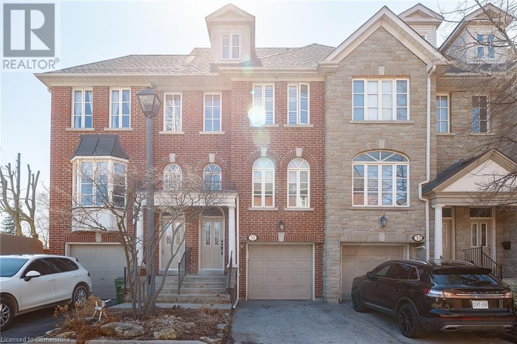 Photo principale - 31 Brownstone Ln
