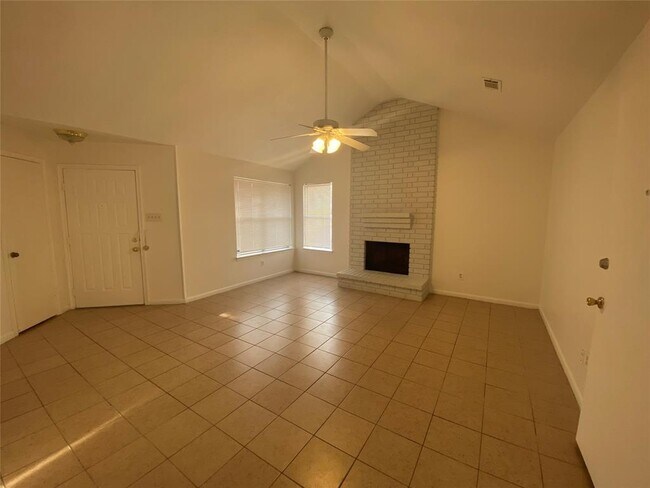 Foto del edificio - 6524 Loch Langham Dr