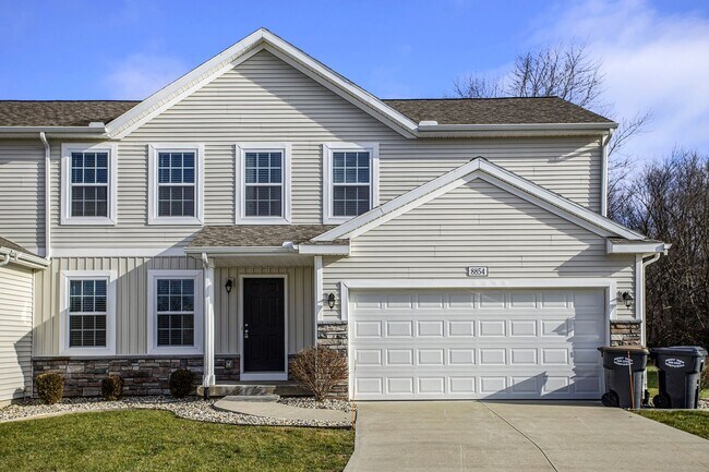 Foto del edificio - Immediate Occupancy with Outstanding Pricing