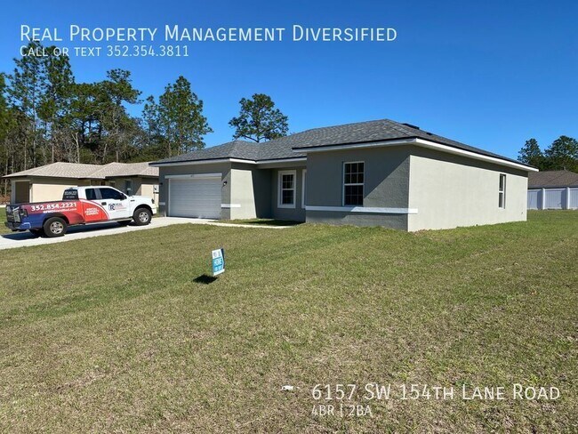 Foto del edificio - 6157 SW 154th Lane Rd