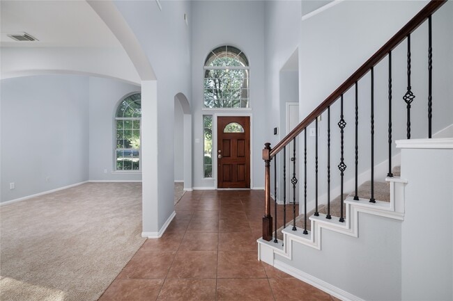 Foto del edificio - 14 Barker Ridge Ct