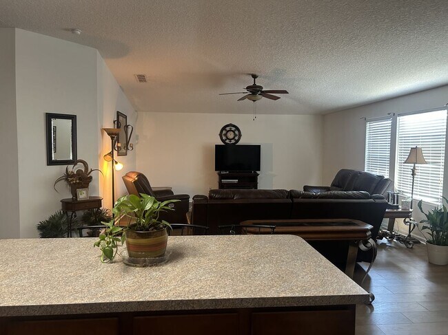Foto del edificio - 11786 Huckleberry Trail East