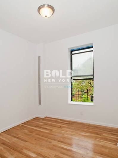 Foto del edificio - 165 Howard Ave