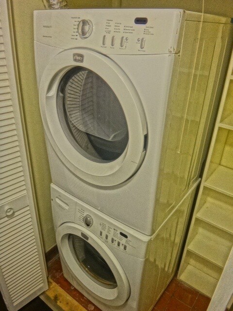 Laundry Room - 1207 Green St