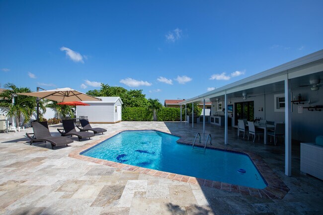 Foto del edificio - 1853 Florida Mango Rd