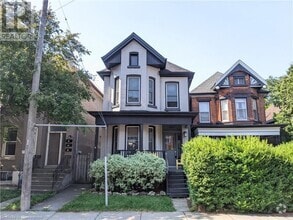Building Photo - 458 King William St