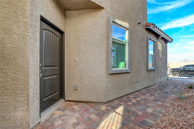 Building Photo - 69 Ella Ashman Ave