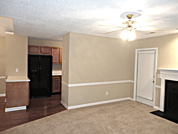 Foto del edificio - 4103 Chilton Way