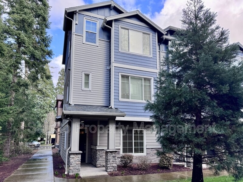 Photo - 175 NE 80th Ave