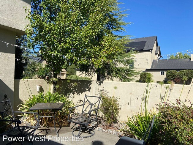 Building Photo - 3 br, 2.5 bath House - 101 Benson Terrace