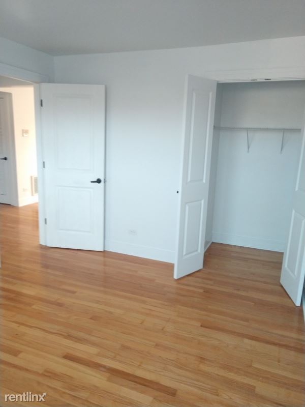 Building Photo - 2532 W Fitch Ave