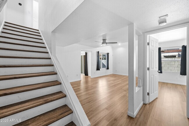 Foto del edificio - 6820 S Snyder Ln