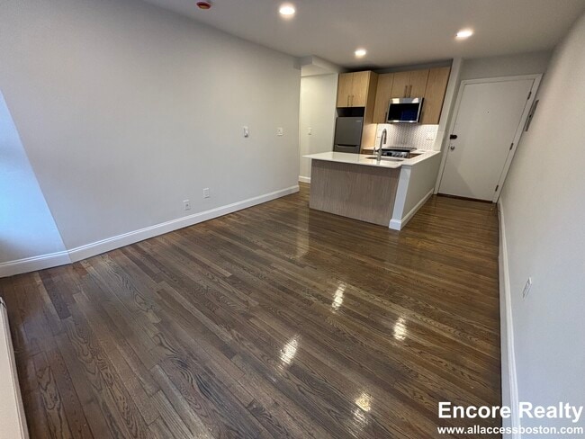 Foto del edificio - 529 Beacon St