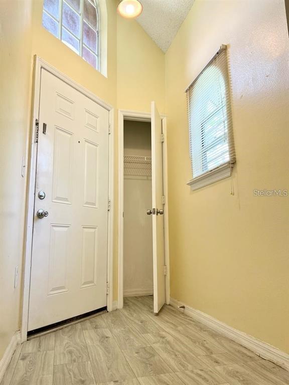 Foto del edificio - 413 Fountainhead Cir