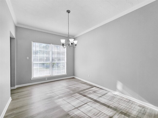 Building Photo - 11902 Cottonwood Ln