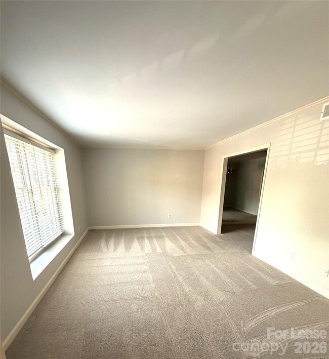 Building Photo - 6648 Bunker Hill Cir