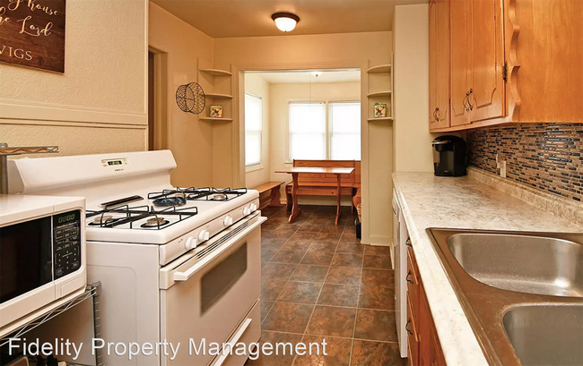 Building Photo - 1 br, 1 bath House - 1558 S. Rogers