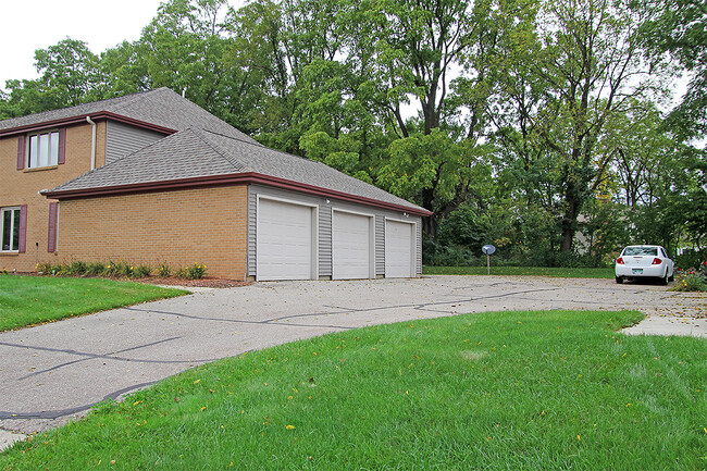 Unit Owns First Two Garages - 1370 Lakeside Drive