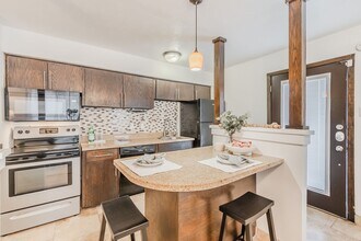 Interior Photo - Cityscape Apartments