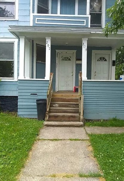 Primary Photo - 209 Shirley Dr