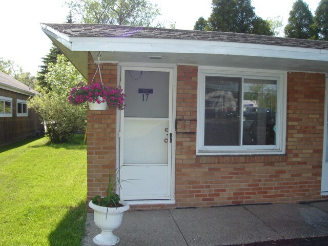 Foto principal - 2920 Niagara Falls Blvd