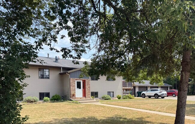 Building Photo - 270 Shannon Ct