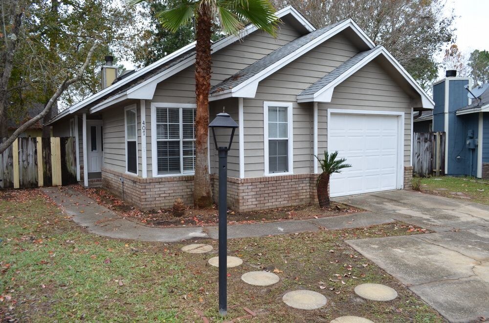 407 Heritage Ct House for Rent in Fort Walton Beach, FL
