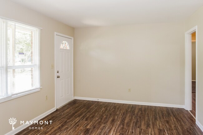 Foto del edificio - 2305 12th St SE