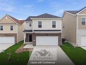 Building Photo - 104 Lambert Fld