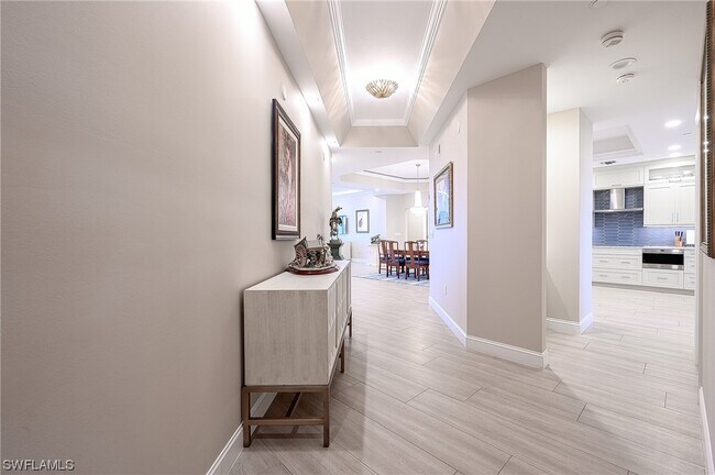 Building Photo - 7117 Pelican Bay Blvd