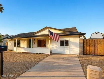Building Photo - 1318 W Tonopah Dr