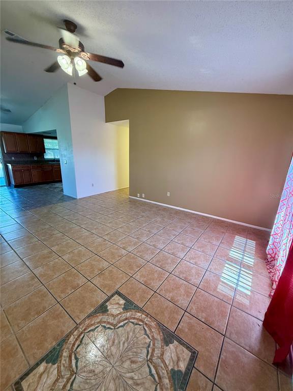 Foto del edificio - 74 W Cedarwood Cir