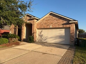 Building Photo - 7305 Stonelick Ct