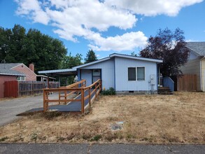 Building Photo - 1125 2nd Ave