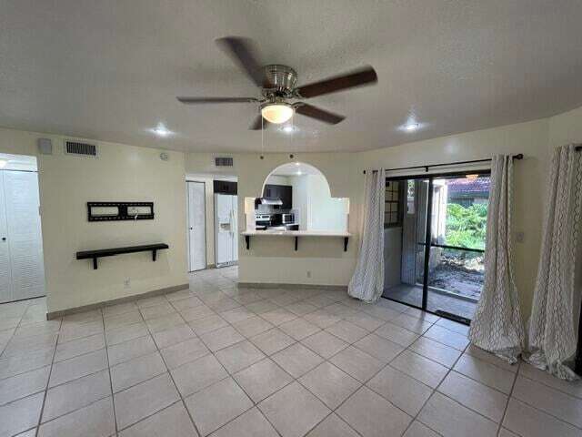 Foto del edificio - 9321 W Sunrise Blvd