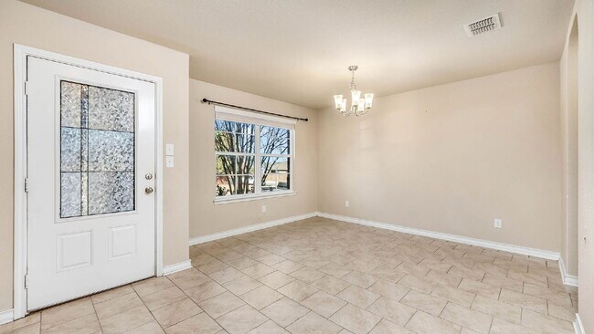 Foto del edificio - 11310 Eagle Tree