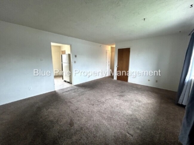 Foto del edificio - 1491 Mountain View Ln