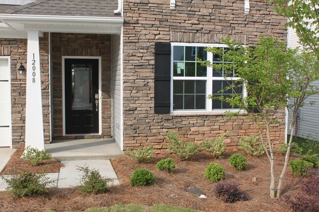 Foto del edificio - 12008 Virginia Pine Ln