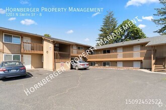 Building Photo - 3203 N Smith St
