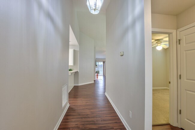 Building Photo - 1277 Mosswood Chase