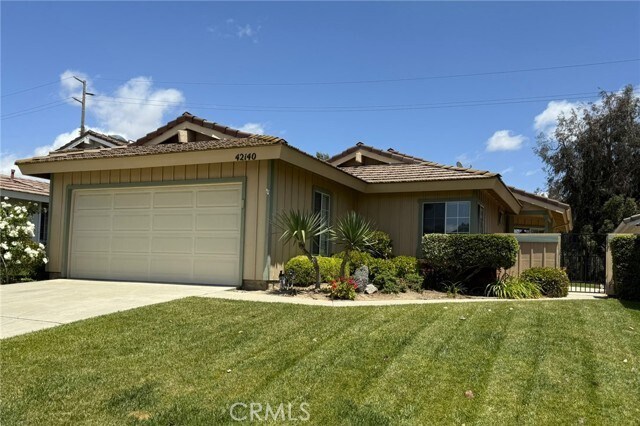 Primary Photo - 42140 Teatree Ct