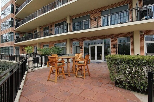 Building Photo - 3 Waterway Ct