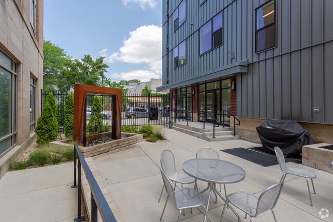 Courtyard - Asana Apartments