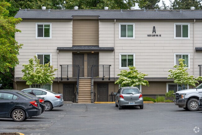 Entrada - Sammamish River Villas