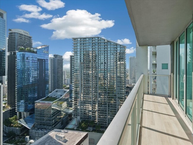 Foto del edificio - 500 Brickell Ave