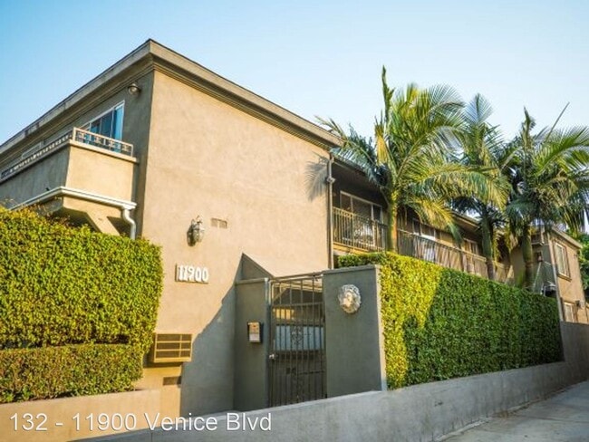 Building Photo - 11900 Venice Blvd