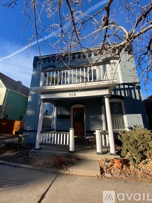 Building Photo - 119 W Maple Ave