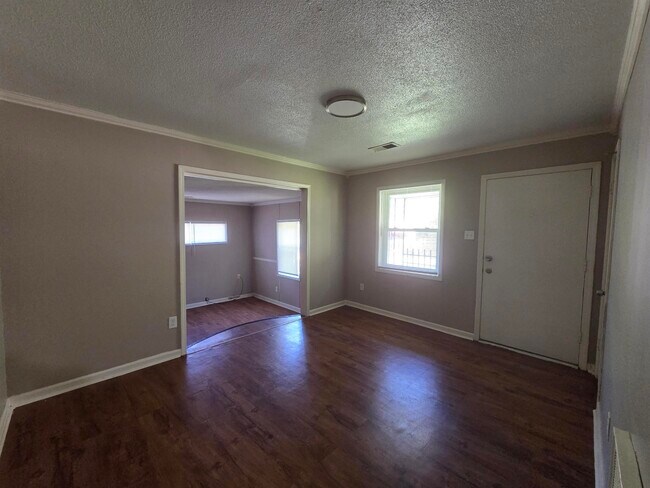 Foto del edificio - 3669 Trudy Cove